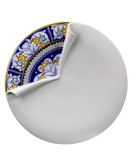 Decorative ceramic plate "Surprise" series 500120014-01