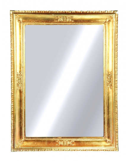 Rectangular mirror in a classic frame 300070051-001